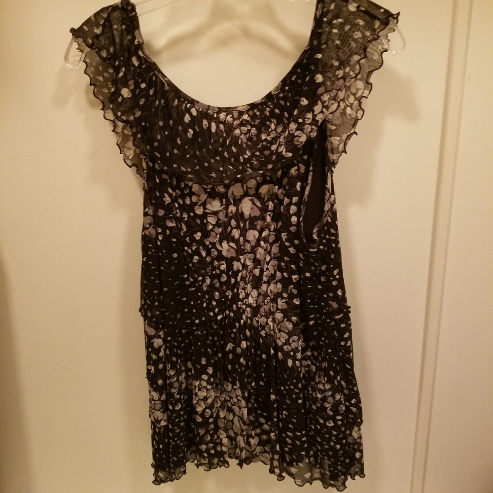 APT 9 Women's Sleeveless Ruffled Tunic Top